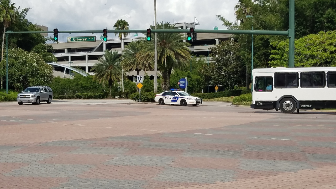 Free parking offer for Universal CityWalk matinee moviegoers